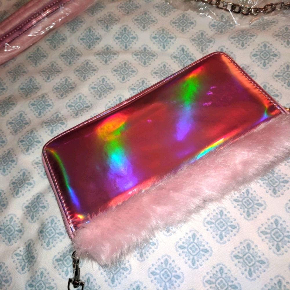 Pink holographic purse/wallet